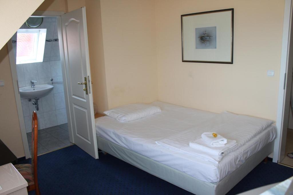 Hotel Stolteraa Rostock Exterior foto