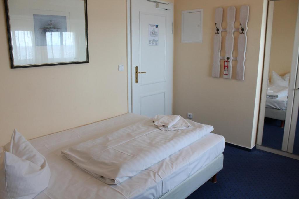 Hotel Stolteraa Rostock Zimmer foto